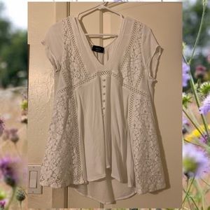 Vici dreamer eyelet lace babydoll top - NEW!